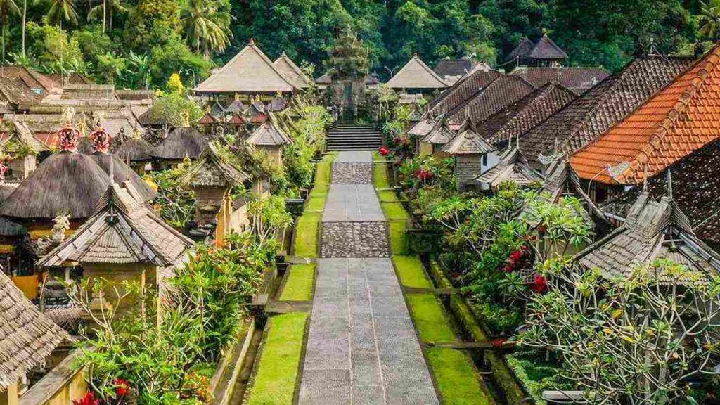 Desa Penglipuran Bali sebagai contoh desa ramah lingkungan dan wisata hijau berkelanjutan