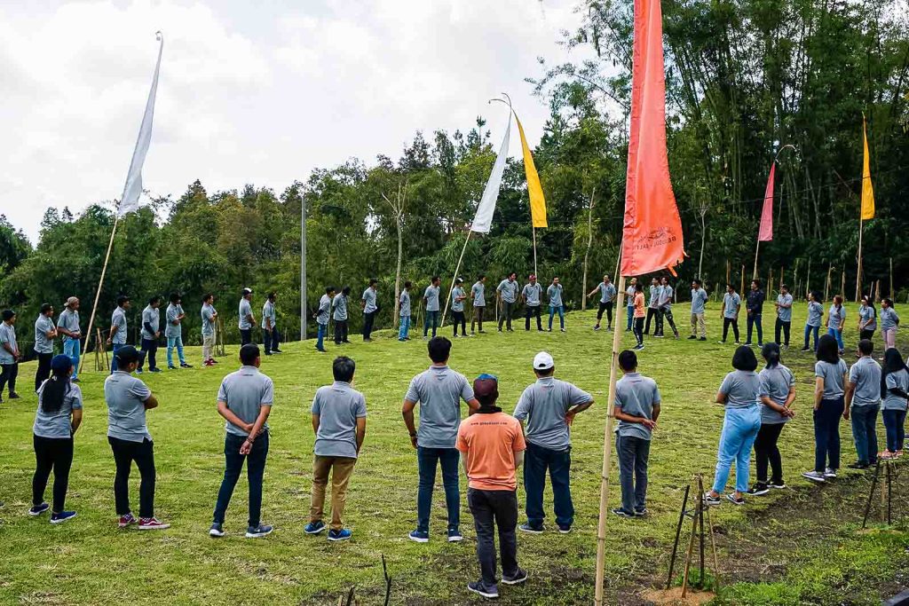 bloom garden outbound